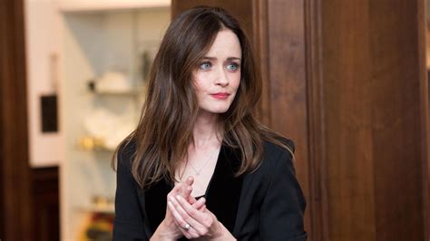 Alexis Bledel’s Height: How Tall Is the ‘Gilmore Girls’ Star ...